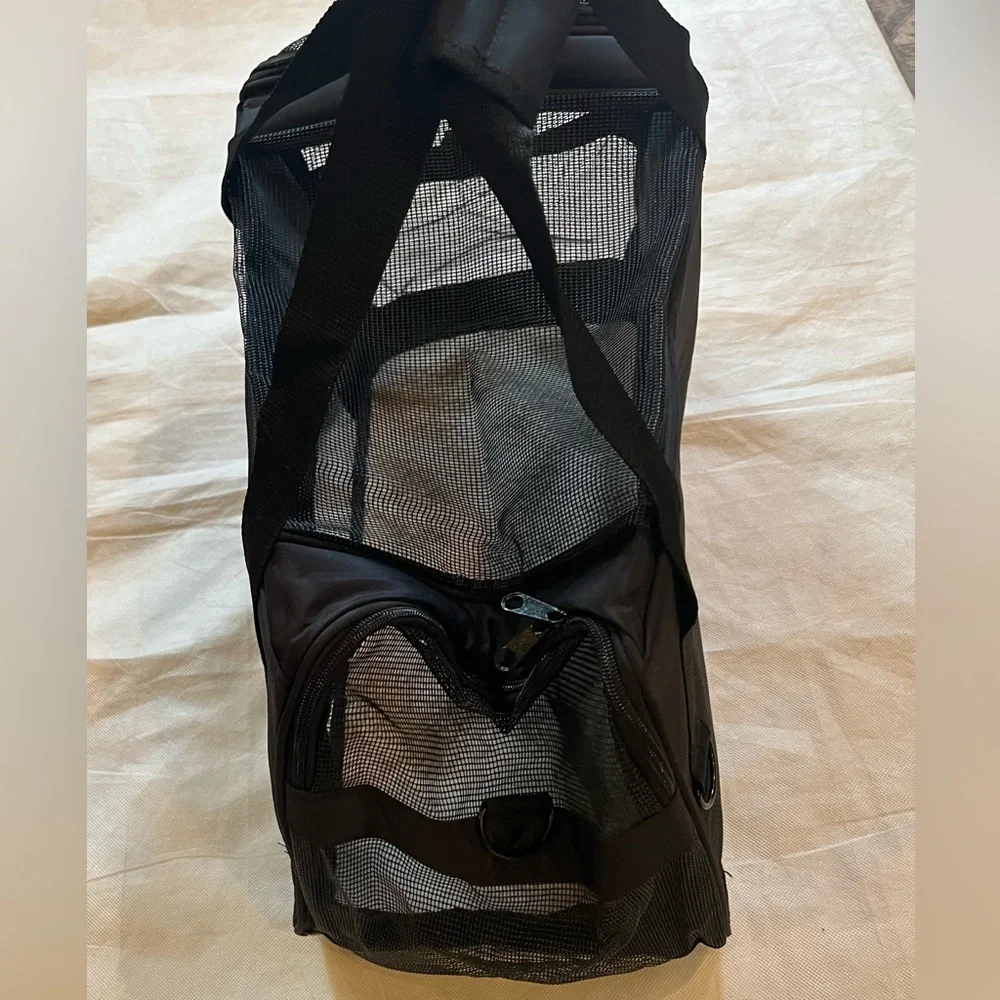 BENCMATE pet travel carrier Designed for transporting small pets as dogs/cats